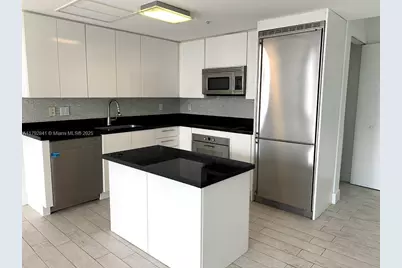 92 SW 3rd St #3903, Miami, FL 33130 - Photo 1