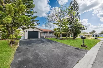 9103 NW 81st Ct, Tamarac, FL 33321 - Photo 1