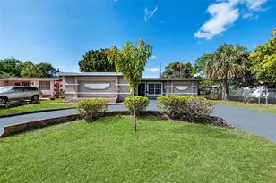6421 NW 24th Pl, Sunrise, FL 33313 - Photo 1