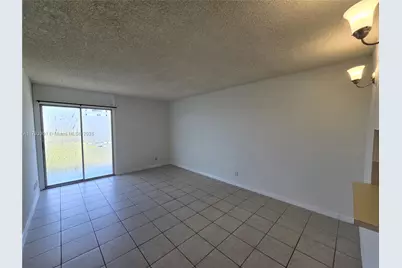 4550 NW 9th St #601E, Miami, FL 33126 - Photo 1