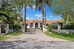 9400 SW 93rd Ct, Miami, FL 33176 - Photo 1