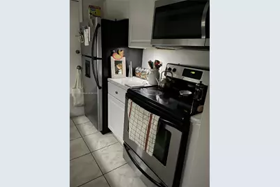 2075 NE 164th St #712, North Miami Beach, FL 33162 - Photo 1