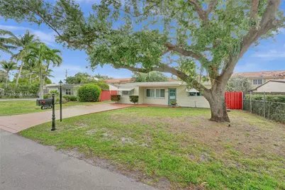 4928 SW 24th Ave, Dania Beach, FL 33312 - Photo 1