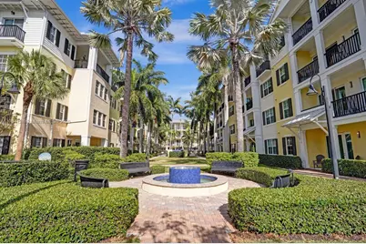 226 N Latitude Cir #307, Delray Beach, FL 33483 - Photo 1
