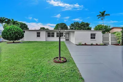 6480 W 13th #6480, Hialeah, FL 33012 - Photo 1