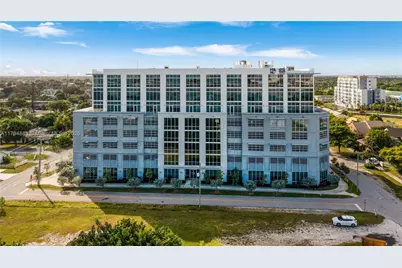 800 SE 4th Ave #511, Hallandale Beach, FL 33009 - Photo 1