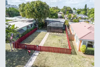 1527 Jackson St #1, Hollywood, FL 33020 - Photo 1