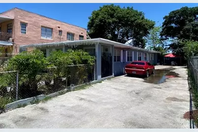 2535 NW 34th St, Miami, FL 33142 - Photo 1