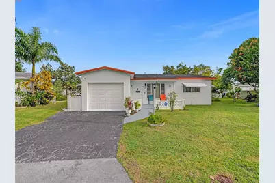 4340 NW 46th Ter, Lauderdale Lakes, FL 33319 - Photo 1