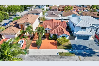 767 NW 122nd Pl, Miami, FL 33182 - Photo 1