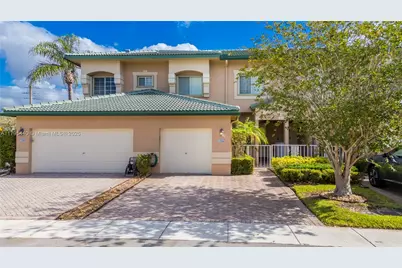 7952 W Exeter Blvd W #101, Tamarac, FL 33321 - Photo 1