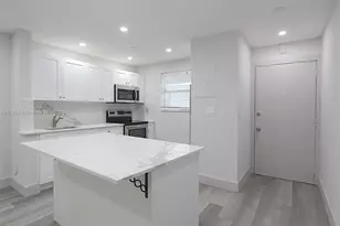 17255 SW 95th Ave, Palmetto Bay, FL 33157 - Photo 1