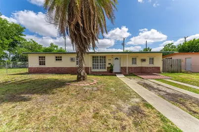 11460 SW 40th St, Miami, FL 33165 - Photo 1
