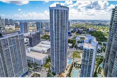 1750 N Bayshore Dr #2211, Miami, FL 33132 - Photo 1