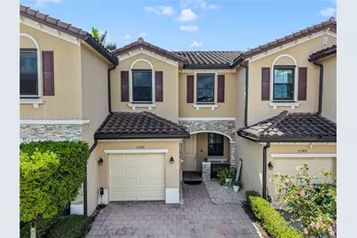 11382 SW 254th Ter, Homestead, FL 33032 - Photo 1