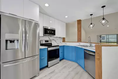 155 Love Cres #155, Royal Palm Beach, FL 33411 - Photo 1