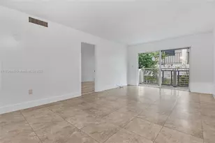 716 Michigan Ave, Miami Beach, FL 33139 - Photo 1