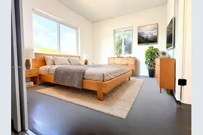 7325 Byron Ave #8, Miami Beach, FL 33141 - Photo 1