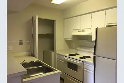 1225 SW 46th Ave #211, Pompano Beach, FL 33069 - Photo 1