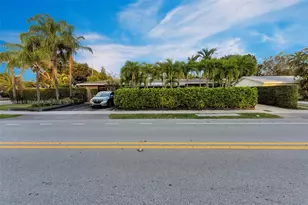 2808 Middle River Dr, Fort Lauderdale, FL 33306 - Photo 1