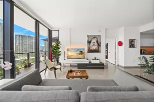 68 SE 6th St, Miami, FL 33131 - Photo 1