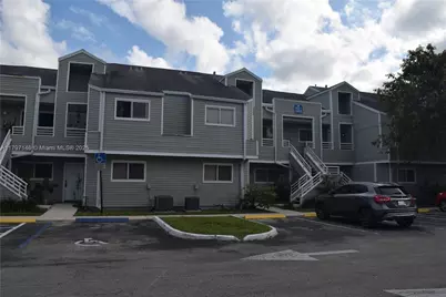 3453 NW 44th St #101, Oakland Park, FL 33309 - Photo 1