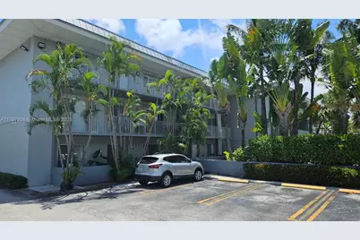 7401 SW 82nd St #209S, Miami, FL 33143 - Photo 1