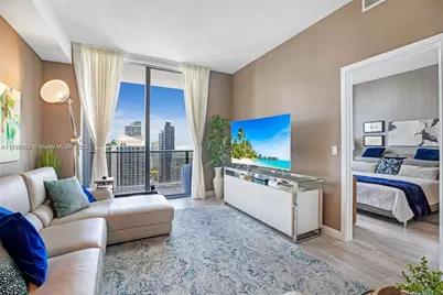 45 SW 9th St #4204, Miami, FL 33130 - Photo 1