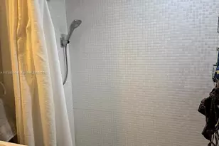 500 NE 29th St, Miami, FL 33137 - Photo 11