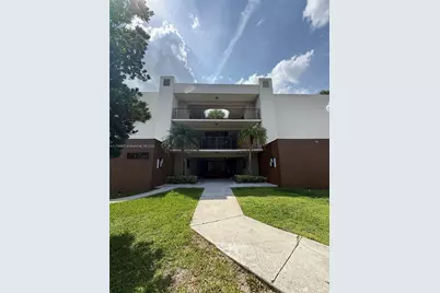 8075 SW 107th Ave #216, Miami, FL 33173 - Photo 1