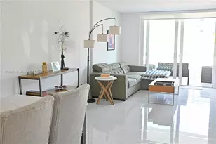 947 Lenox Ave., Miami Beach, FL 33139 - Photo 1