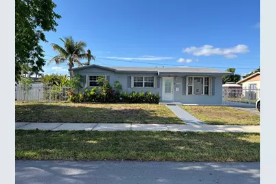 1422 NW 196th St, Miami Gardens, FL 33169 - Photo 1