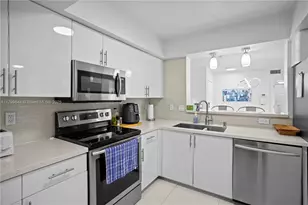 529 E Sheridan St, Dania Beach, FL 33004 - Photo 1