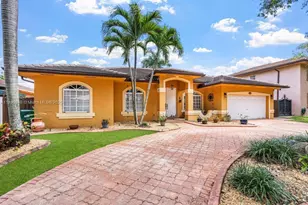 8721 NW 170th Terrace, Hialeah, FL 33018 - Photo 1