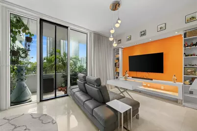 350 NE 24th St #703, Miami, FL 33137 - Photo 1