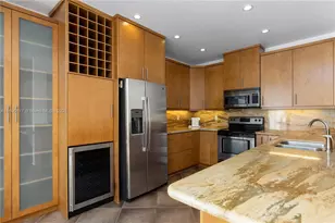 935 Corkwood St, Hollywood, FL 33019 - Photo 1