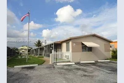 2211 Lincoln St #7, Hollywood, FL 33020 - Photo 1
