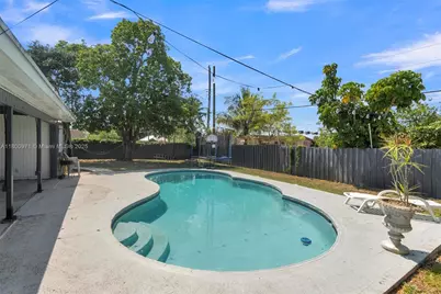 1371 NW 198th St, Miami Gardens, FL 33169 - Photo 1