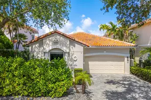 1496 Breakwater Terrace, Hollywood, FL 33019 - Photo 1