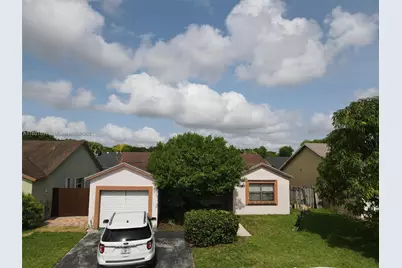 13338 SW 113th Pl, Miami, FL 33176 - Photo 1