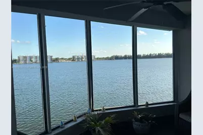 1160 NE 191st St #32, Miami, FL 33179 - Photo 1