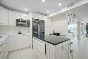 9341 Collins Ave, Surfside, FL 33154 - Photo 1