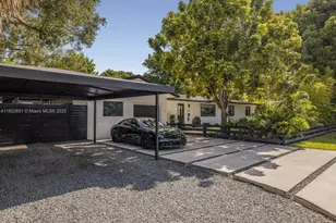 7921 SW 100th St, Miami, FL 33156 - Photo 1