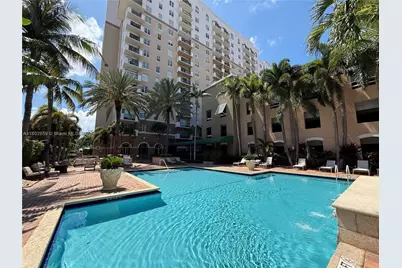 616 Clearwater Park Rd #212, West Palm Beach, FL 33401 - Photo 1