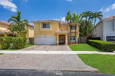 16421 SW 103rd Ter, Miami, FL 33196 - Photo 1