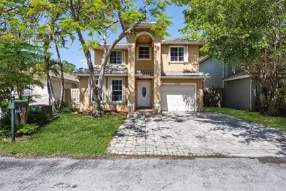 10504 SW 161st Pl, Miami, FL 33196 - Photo 1