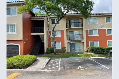 4191 N Haverhill Rd #410, West Palm Beach, FL 33417 - Photo 1