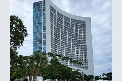 601 NE 36th St #3210, Miami, FL 33137 - Photo 1