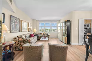 4747 Collins Ave, Miami Beach, FL 33140 - Photo 1