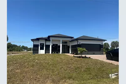 1713 N Lee Ave, Lehigh Acres, FL 33972 - Photo 1